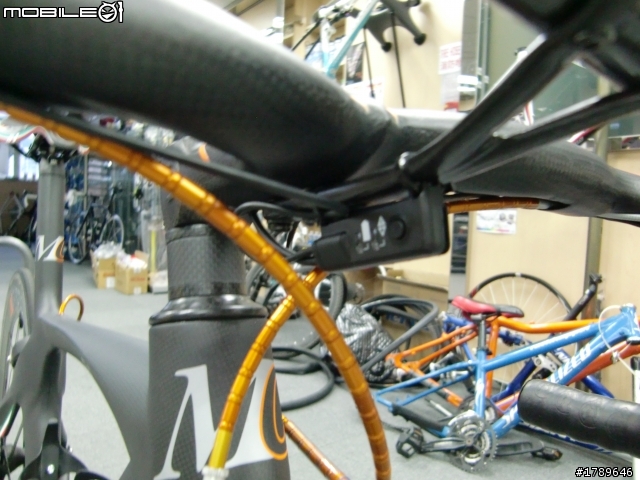 開箱文「MCipollini RB1000」