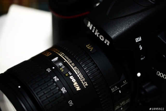 (新手開箱)NIKON D7000
