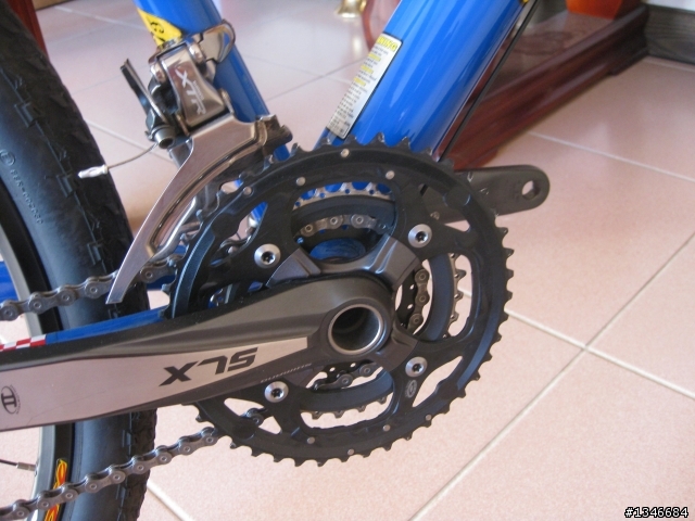 開箱囉! 美國純手工打造的 cannondale 感謝大大們的建議!