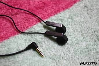 台灣公司貨 COWON iAudio C2開箱
