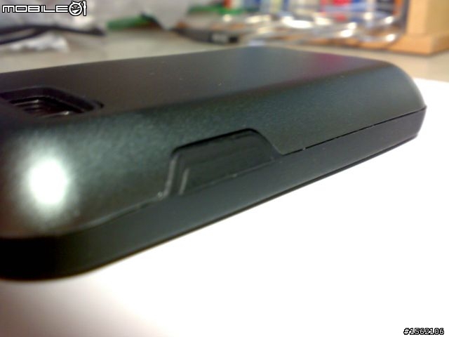 高C/P值戰神!!Motorola Defy MB525 傷眼勸敗開箱!!!