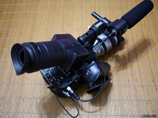 Sony NXCAM NEX-FS100簡單開箱