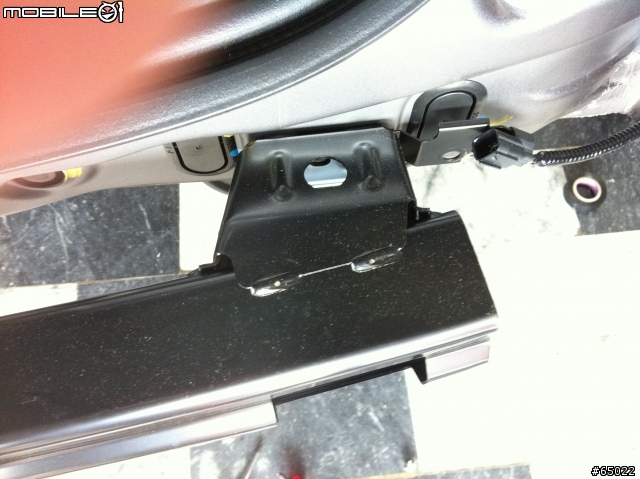 2011 CRV3.5 配備加裝記錄Part1: 原廠前後保桿內鐵安裝全記錄