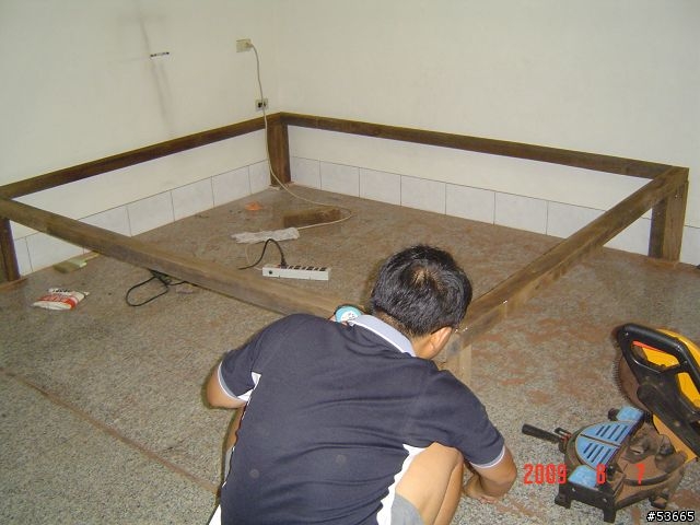 自我實踐DIY裝潢第二彈,原木磚石風起居房