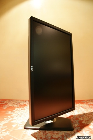 《圖已補完》Dell U2412M 開箱