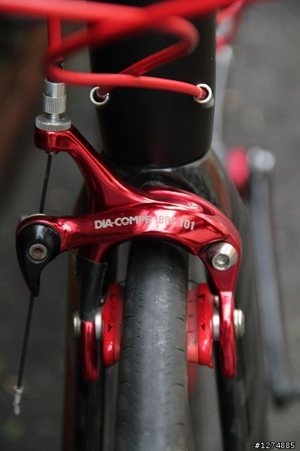 EDGE 計時車上彎把