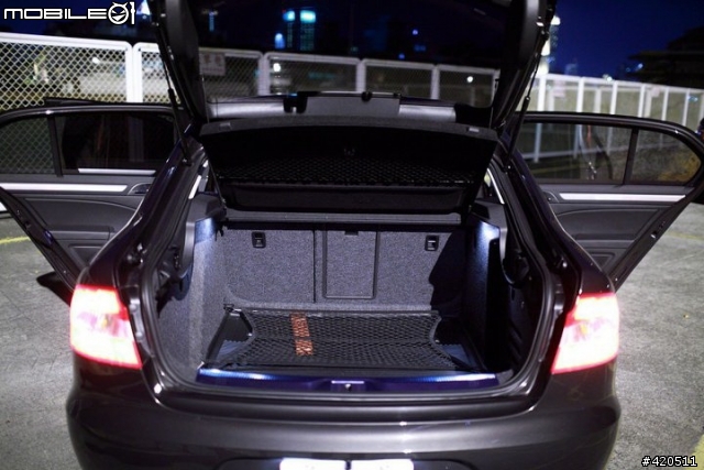 SKODA Superb1.8TSI 摩卡棕-顏色首開箱 (7/12新增 捷克-雅士)