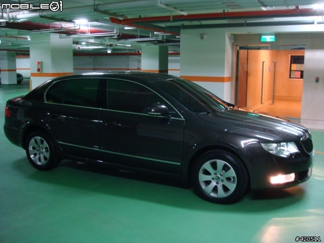 SKODA Superb1.8TSI 摩卡棕-顏色首開箱 (7/12新增 捷克-雅士)