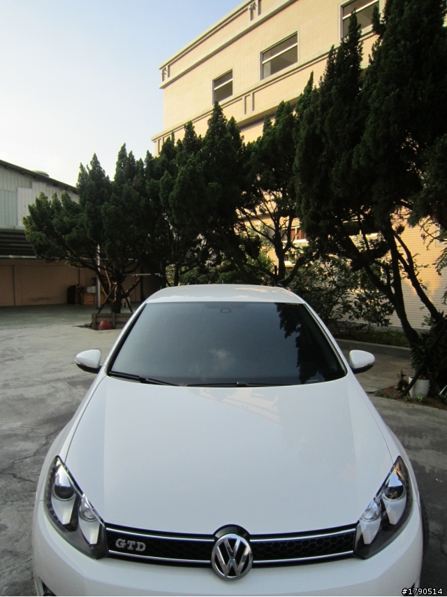 星期天=洗車天~MY GOLF~