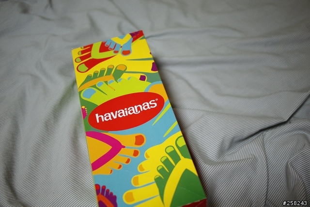 【西西分享】夏天就是要有夾腳拖---havaianas哈瓦仕(巴西拖鞋)