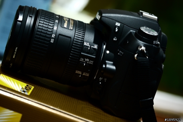 (新手開箱)NIKON D7000