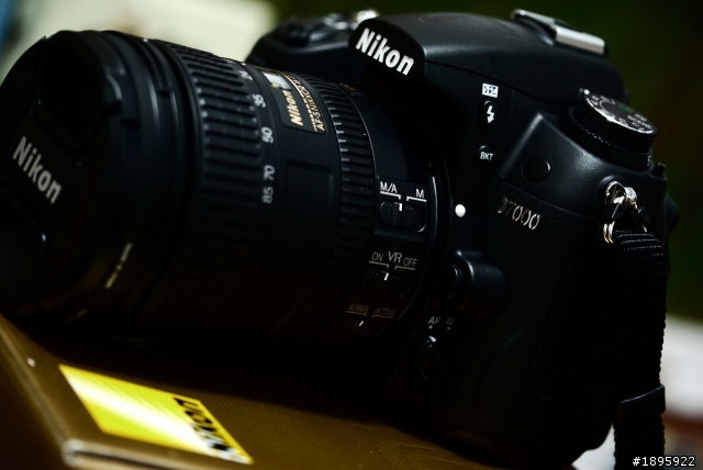 (新手開箱)NIKON D7000