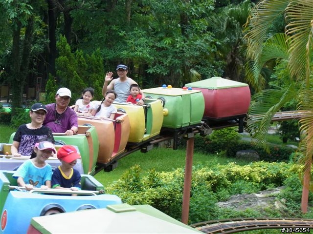 屏東八大森林遊樂園