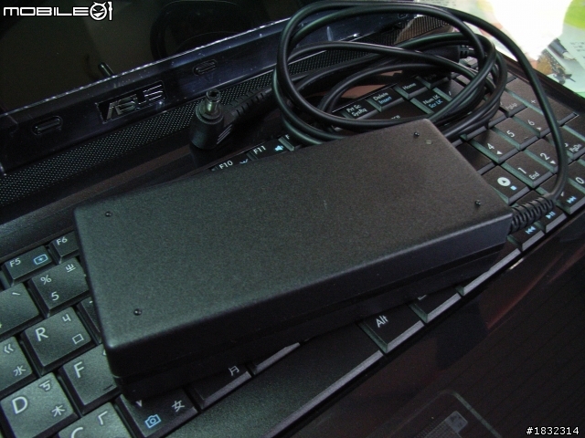 拖了好久才寫...ASUS A52JK使用心得(圖多)
