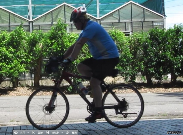 四年前19寸的車架 對171cm的我是否過大 ?