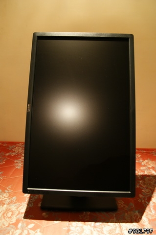 《圖已補完》Dell U2412M 開箱