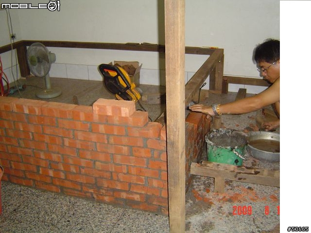自我實踐DIY裝潢第二彈,原木磚石風起居房