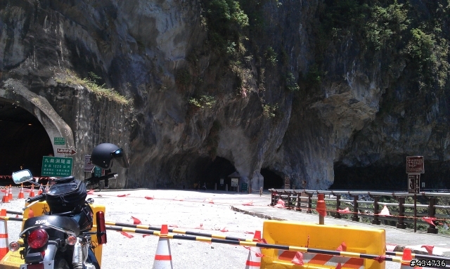 一家3口環島行