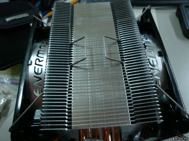 (開箱)ENERMAX ETS-T40 雙風扇 四根熱導管 CPU散熱器