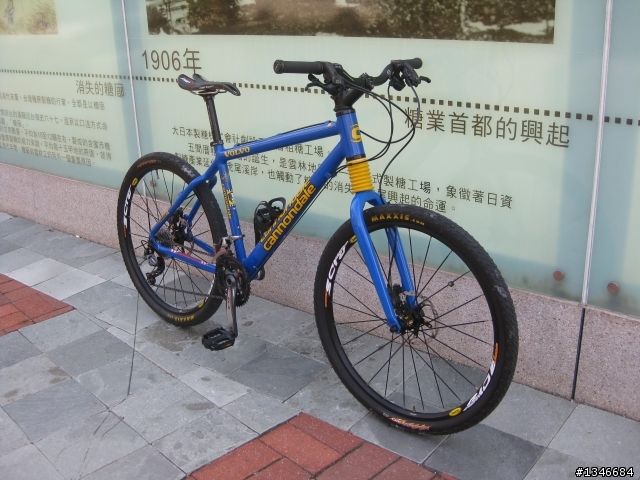 開箱囉! 美國純手工打造的 cannondale 感謝大大們的建議!