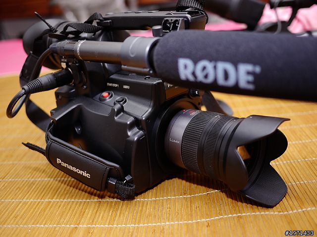 Sony NXCAM NEX-FS100簡單開箱