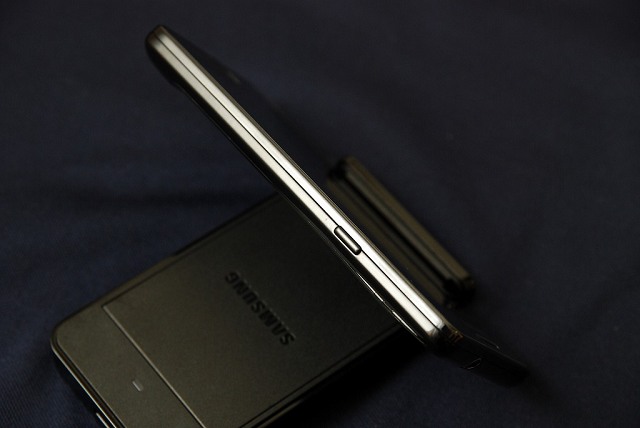 望穿秋水的等待-Samsung Galaxy S2 with SGP&Mercury case (i9100)