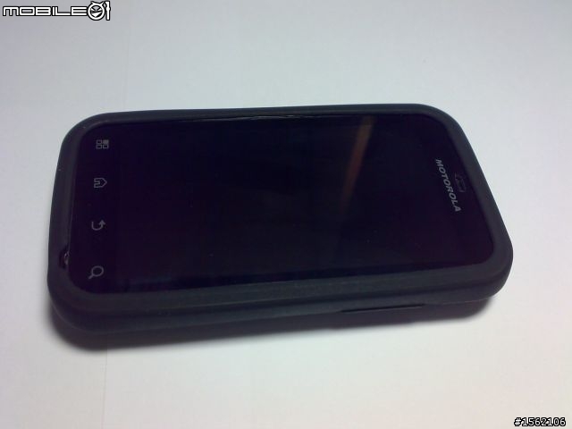 高C/P值戰神!!Motorola Defy MB525 傷眼勸敗開箱!!!