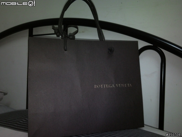 Bottega Veneta皮夾開箱!!