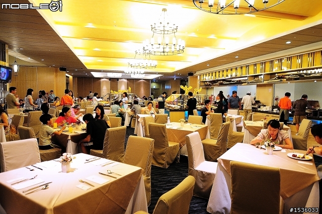 開著Luxgen SUV拜訪阿基師‧淡水福容飯店(八部短片詳細介紹淡水漁人碼頭及福容飯店)