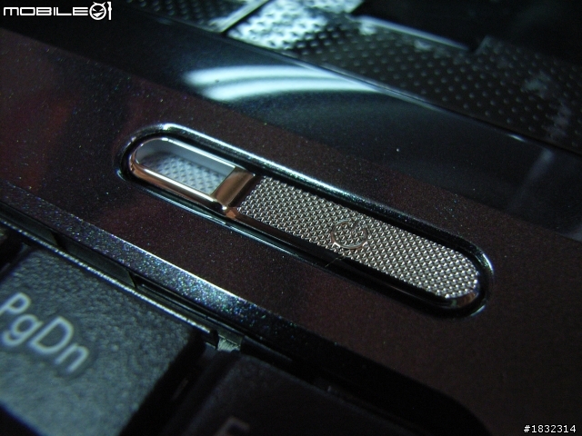 拖了好久才寫...ASUS A52JK使用心得(圖多)