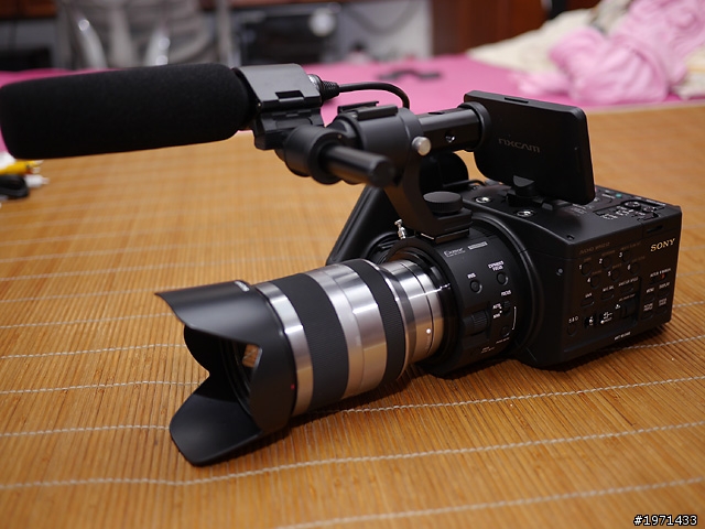 Sony NXCAM NEX-FS100簡單開箱