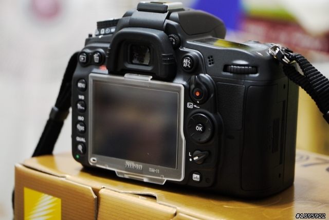 (新手開箱)NIKON D7000