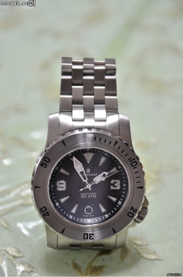 剛入手Steinhart TRITON 30ATM(新增47mm 新錶入手實戴圖)