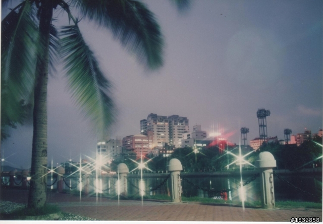 去年8月19日購入NIKON D5000’1周年回憶錄'