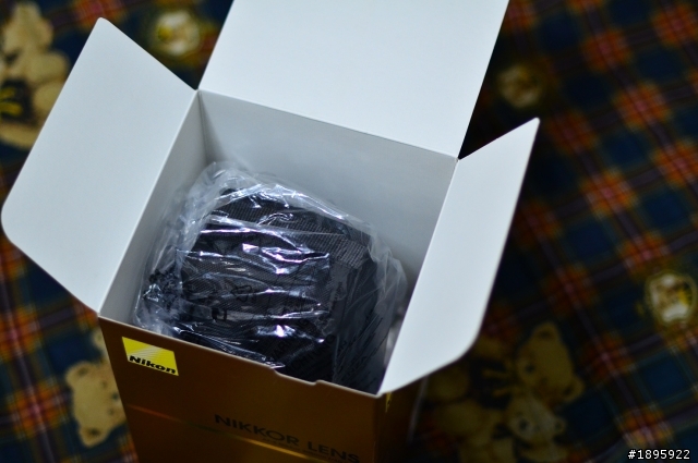(鏡頭開箱)NIKKOR 300mm F4D