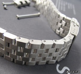 剛入手Steinhart TRITON 30ATM(新增47mm 新錶入手實戴圖)