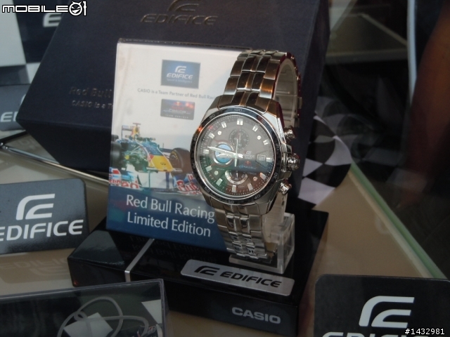 極速奔馳之不專業評測:CASIO EDIFICE X Red Bull Racing 模擬挑戰賽(台北場)