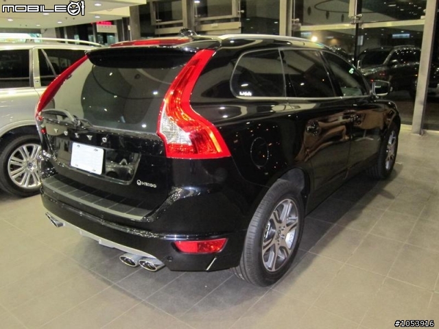 終於...換我給它千呼萬喚駛出來...開箱(HEICO XC60)