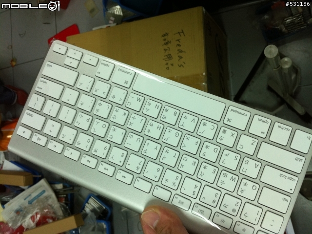 出來混總是要還的!!兒子的ipad2開箱