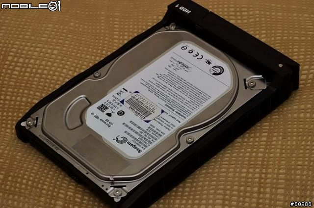 QNAP NAS產品組 - 第一次 NAS 就上手