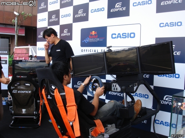 速度與激情的分享:CASIO EDIFICE Red Bull Racing 模擬挑戰賽 (台北場)