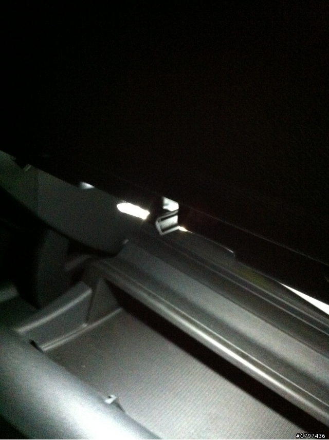 New s60 室內LED燈開箱