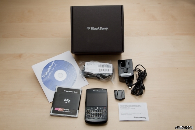 【無法抗拒的莓惑】BlackBerry 9780 重新定義白字與黑鍵世界的奧秘