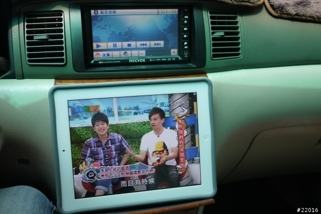 我也來DIY ipad2車架
