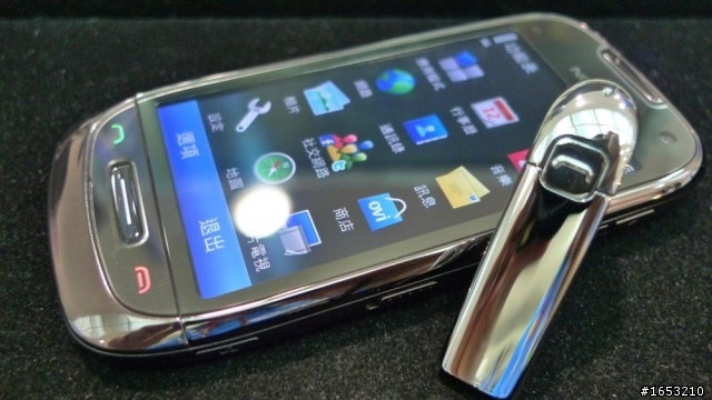 NOKIA J(BH-806)與C7之不專業開箱