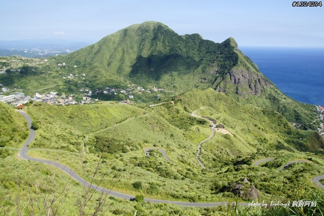 海天一色、翠峰相連 - S彎、黃金瀑布、茶壺山、C型彎