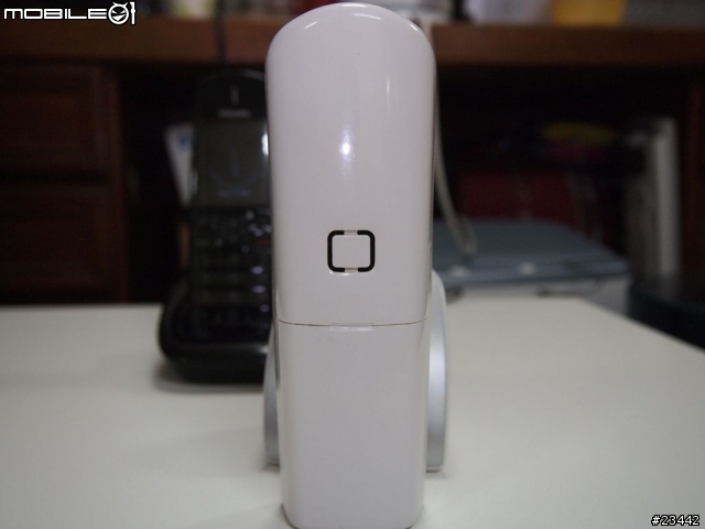 提升客廳質感的新玩具-飛利浦2011年頂級彩色螢幕數位電話CD6801B