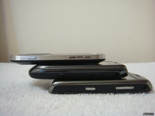 BlackBerry Bold 9900 - 開箱及簡短心得 - The Ultimate BlackBerry Experience