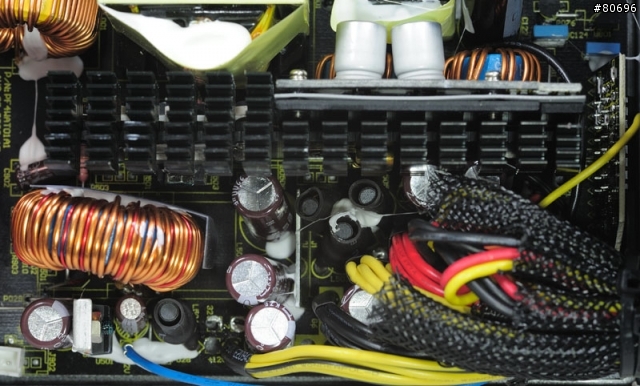 CORSAIR第二代TX650V2 650W電源供應器簡介及測試