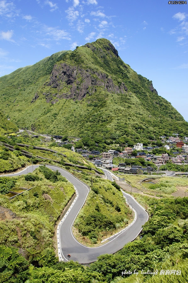 海天一色、翠峰相連 - S彎、黃金瀑布、茶壺山、C型彎